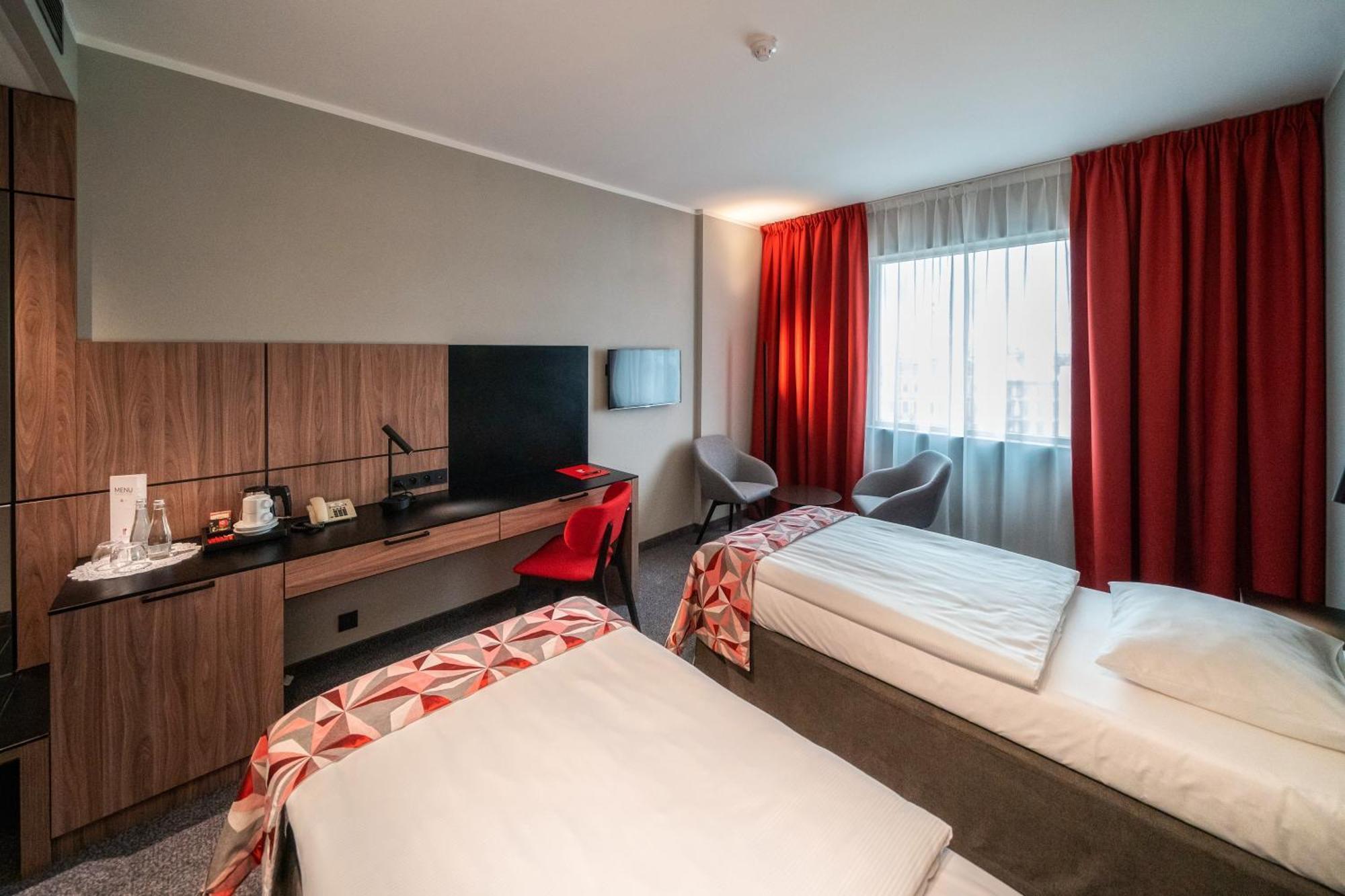Hotel Hp Park Plaza Breslavia Exterior foto