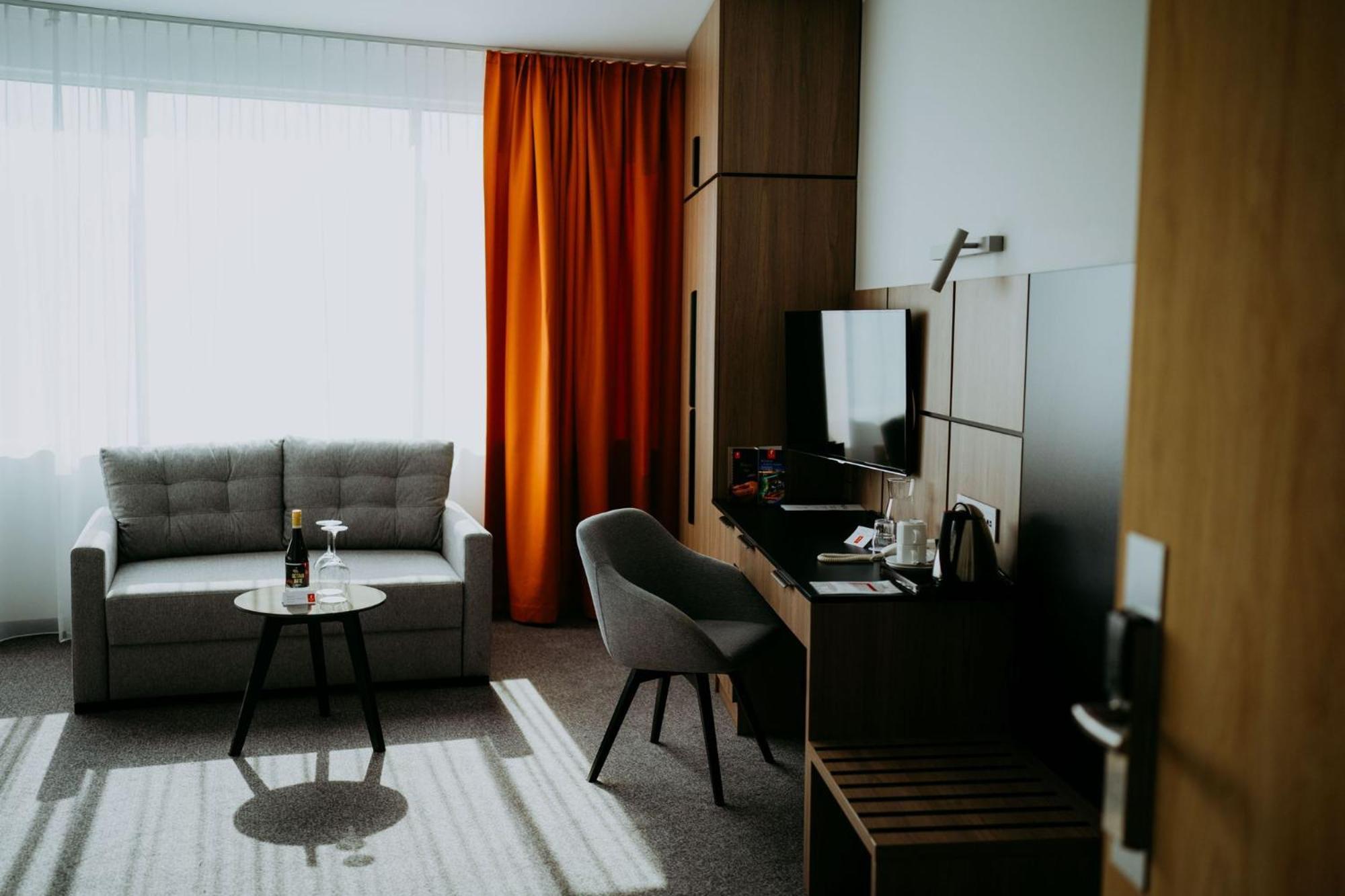 Hotel Hp Park Plaza Breslavia Exterior foto