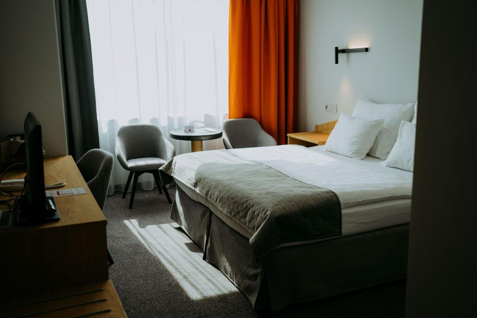 Hotel Hp Park Plaza Breslavia Exterior foto