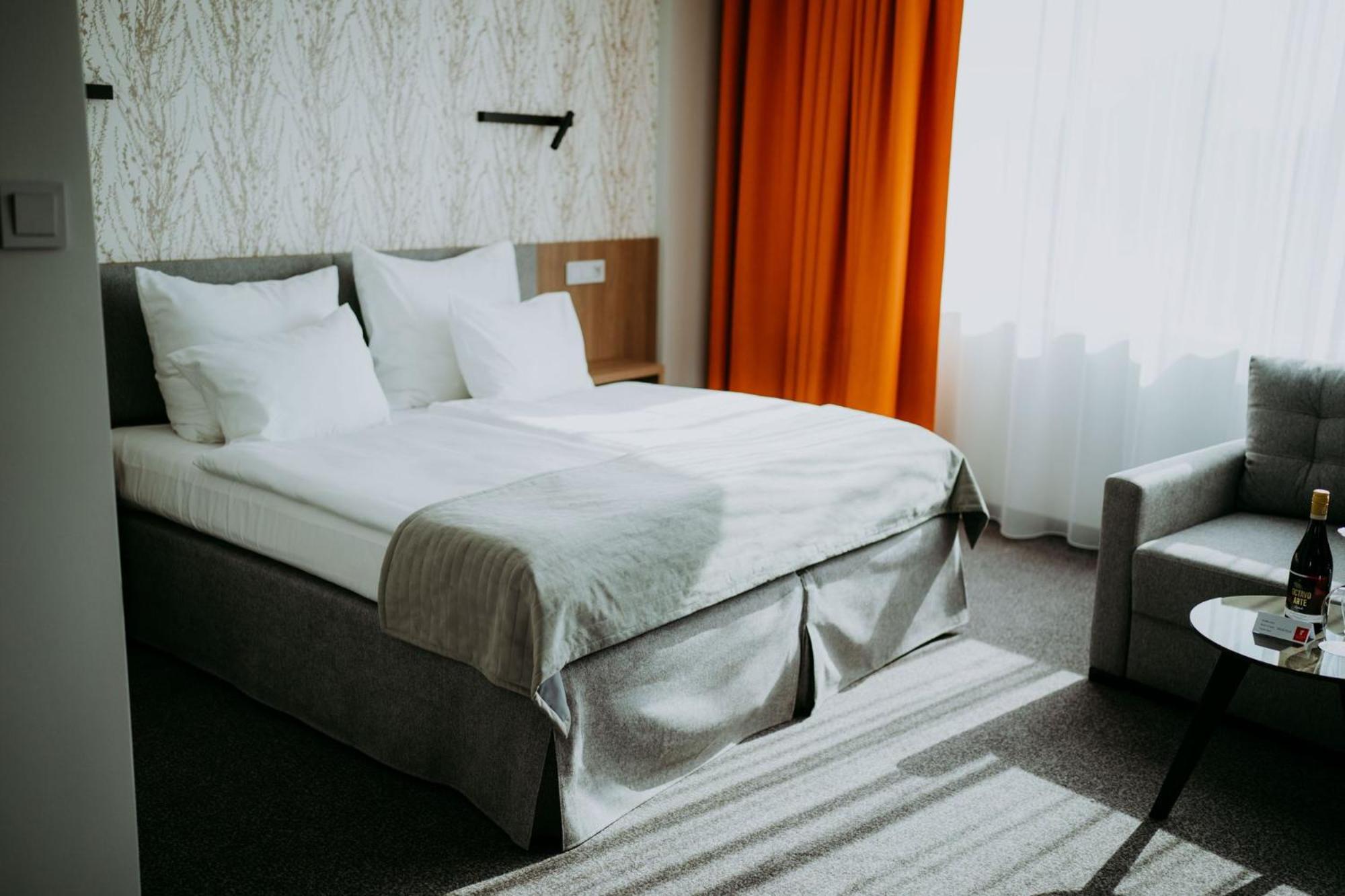 Hotel Hp Park Plaza Breslavia Exterior foto