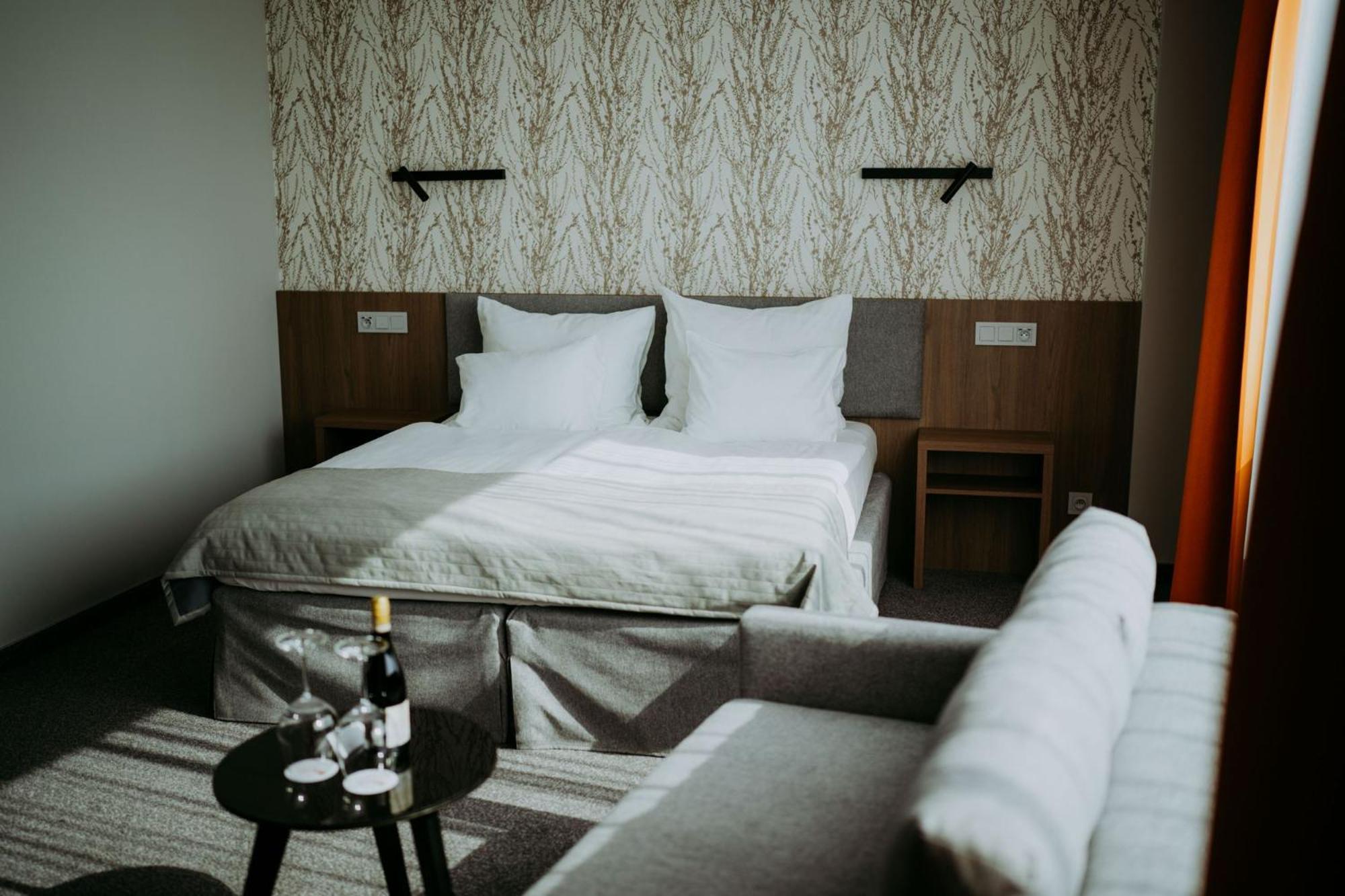 Hotel Hp Park Plaza Breslavia Exterior foto
