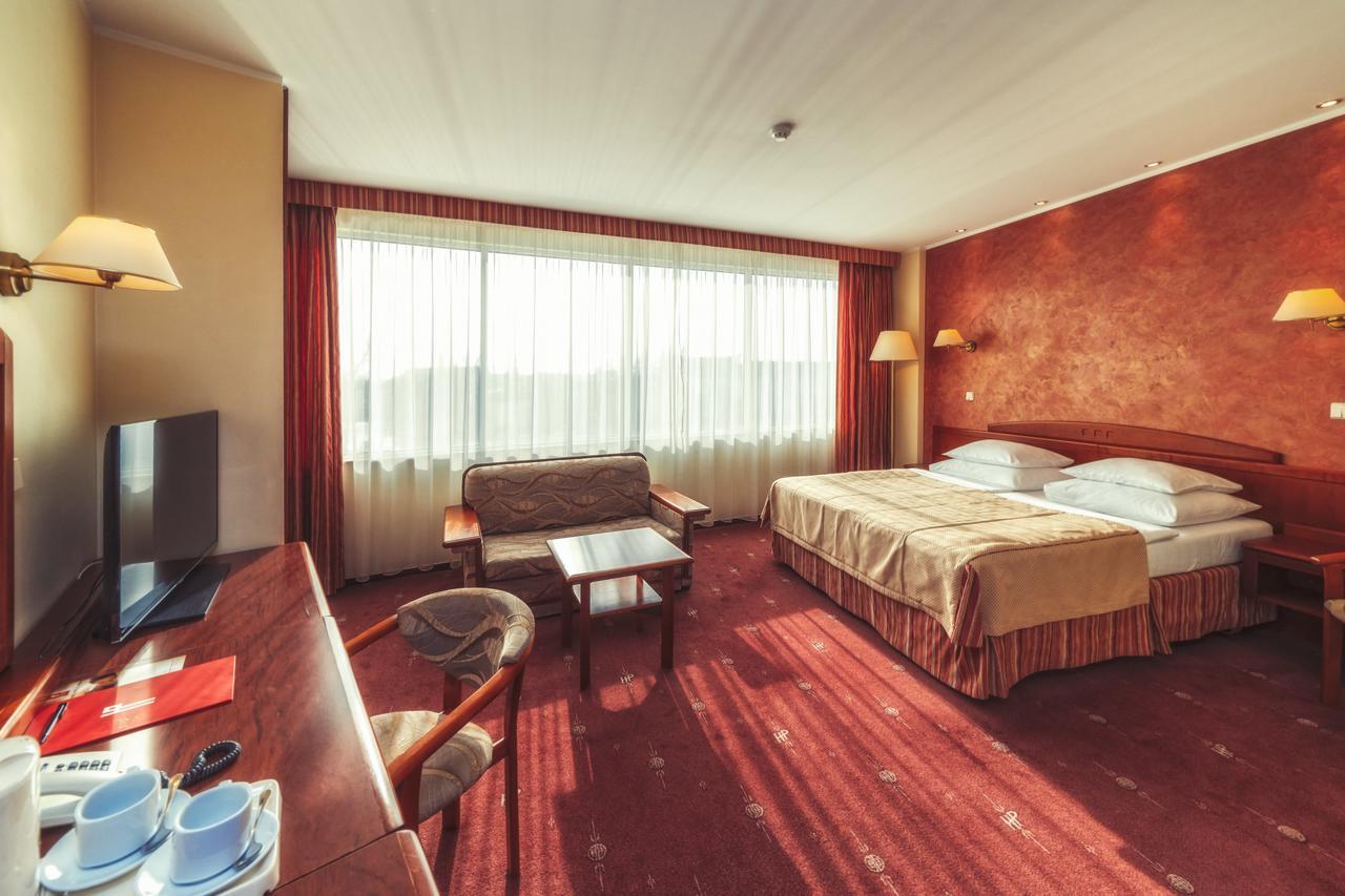 Hotel Hp Park Plaza Breslavia Exterior foto