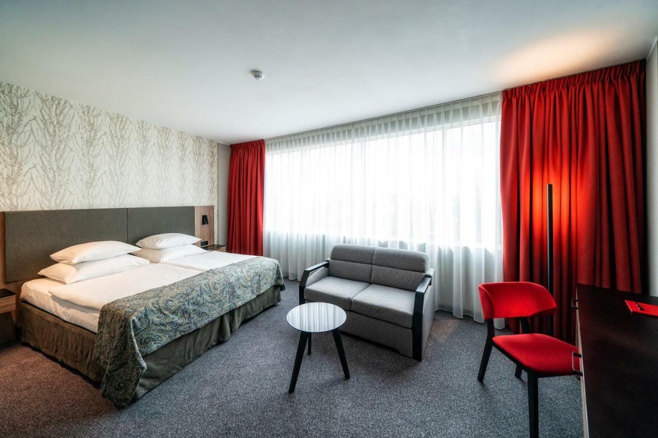 Hotel Hp Park Plaza Breslavia Exterior foto